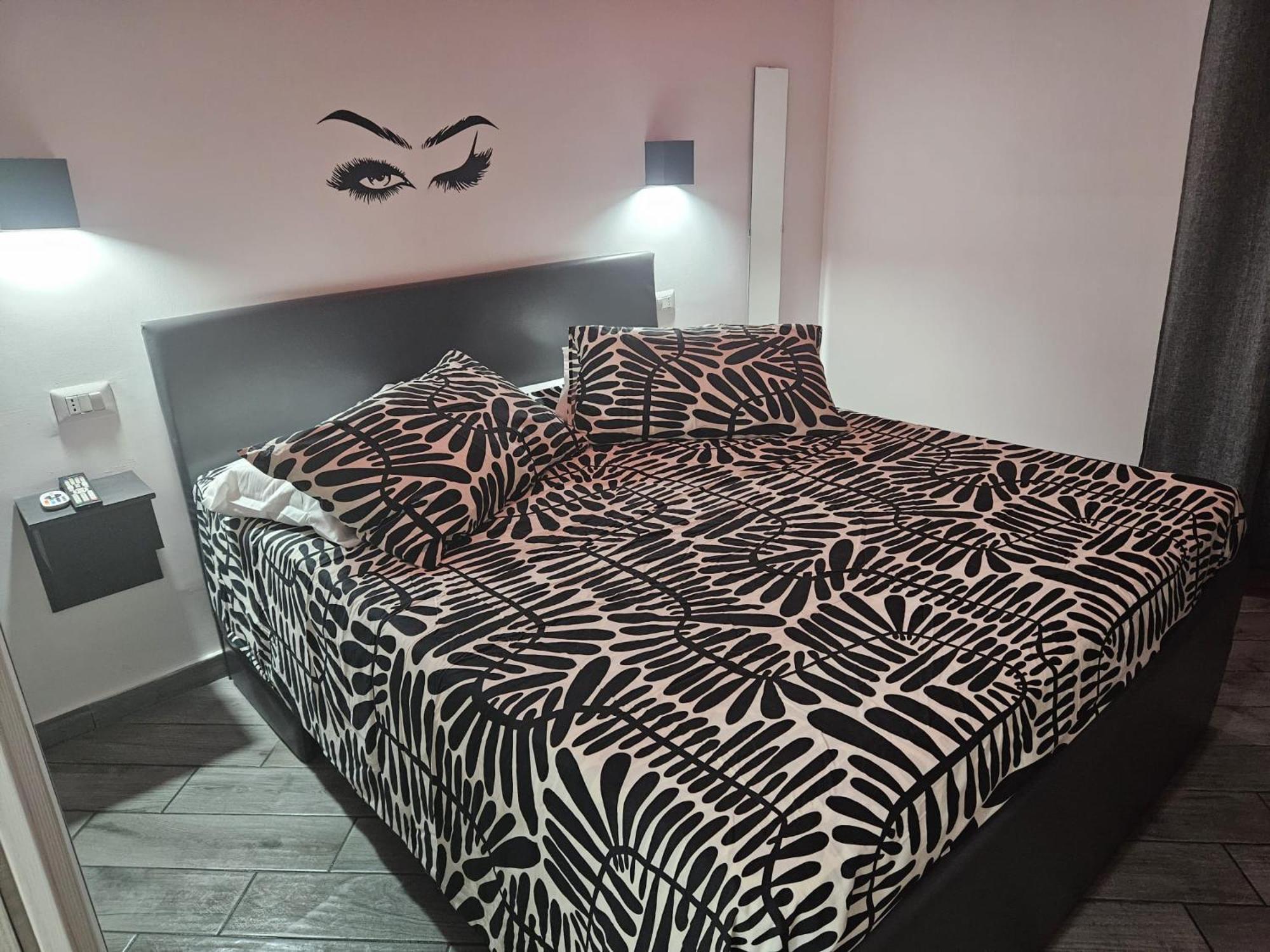 Isabel Home Νάπολη Εξωτερικό φωτογραφία